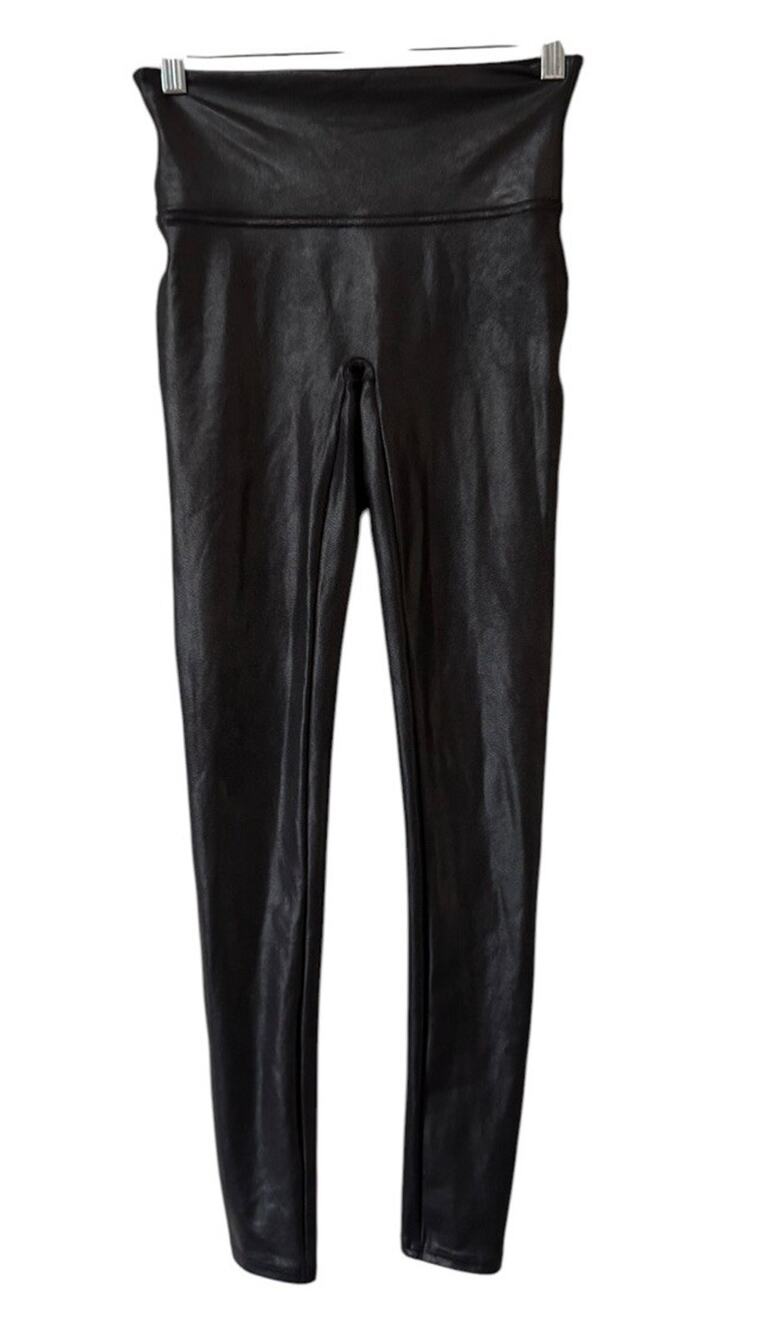 Spanx Women Size Medium Faux Leather Leggings Stretch Shapewear Comfort Relaxed